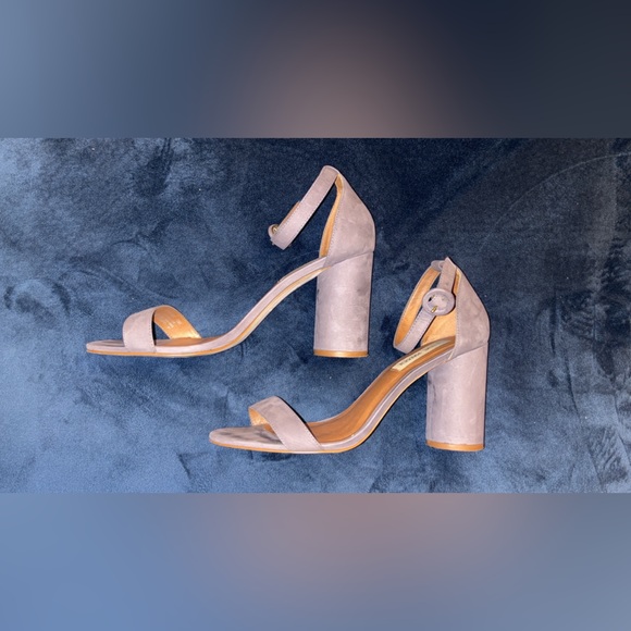 BARELY WORN - Steve Madden Heels, Size: 10M - Picture 3 of 4